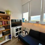 Apartman Atelier W Sercu Warszawy Z Panoramicznym Widokiem Varsó